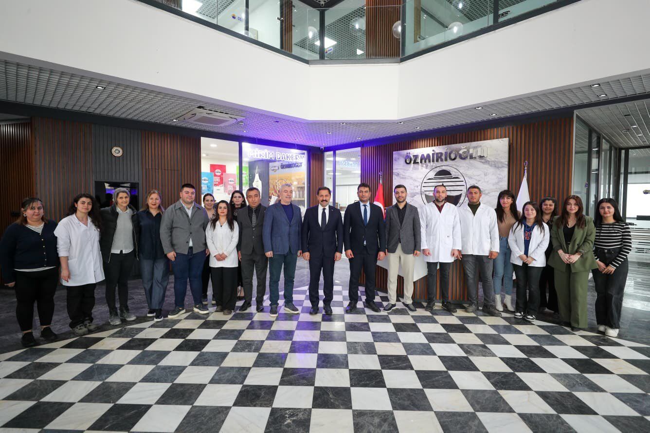 Any Conv.com H E W R W Cb Y A I Mge A