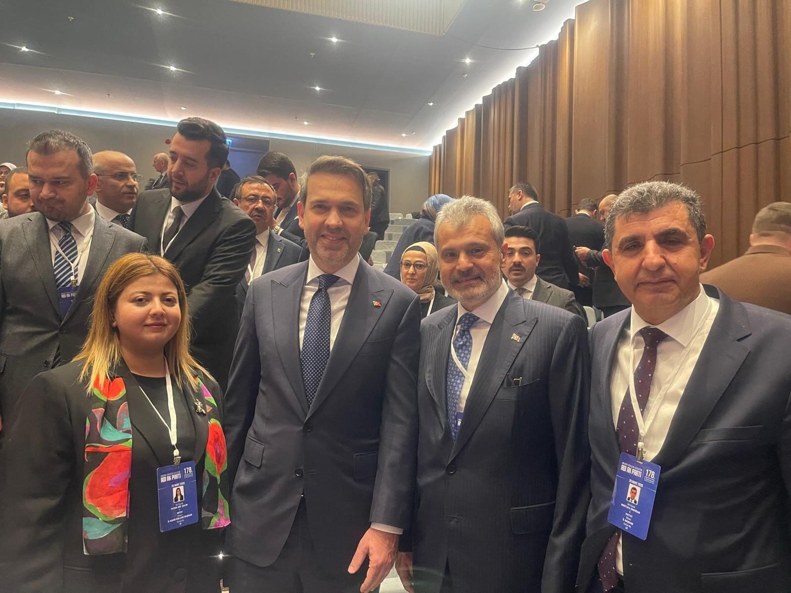 Any Conv.com H Ea W T M Wb A A Akgm W