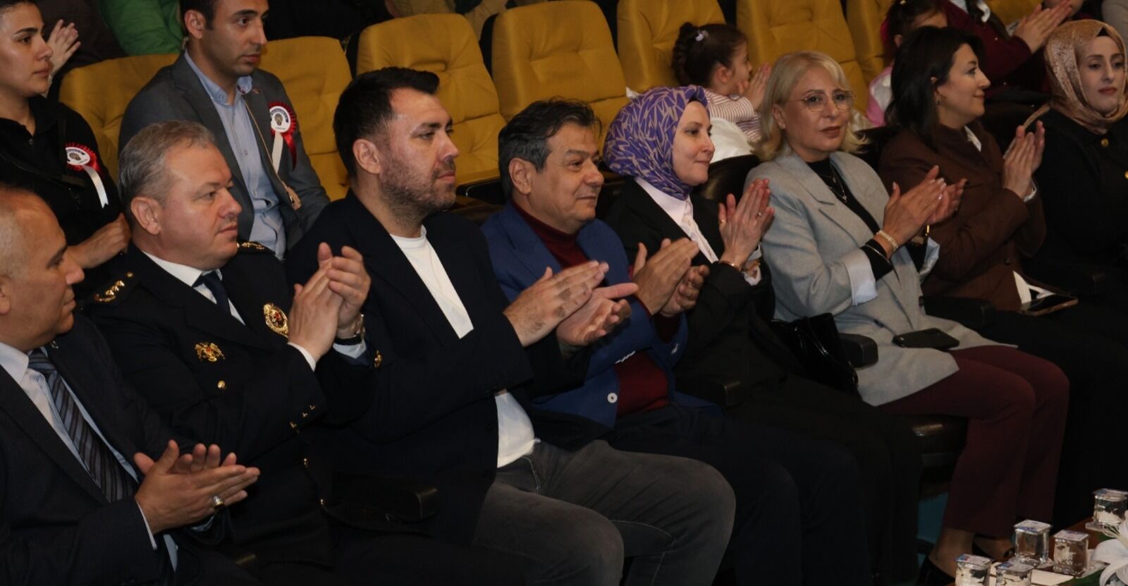 02B2927D 564F 4A82 890B 1A60A176Bade