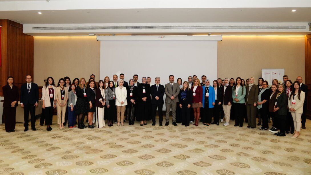 24E0941722D8Dd93B343286Ae0Fa41B6