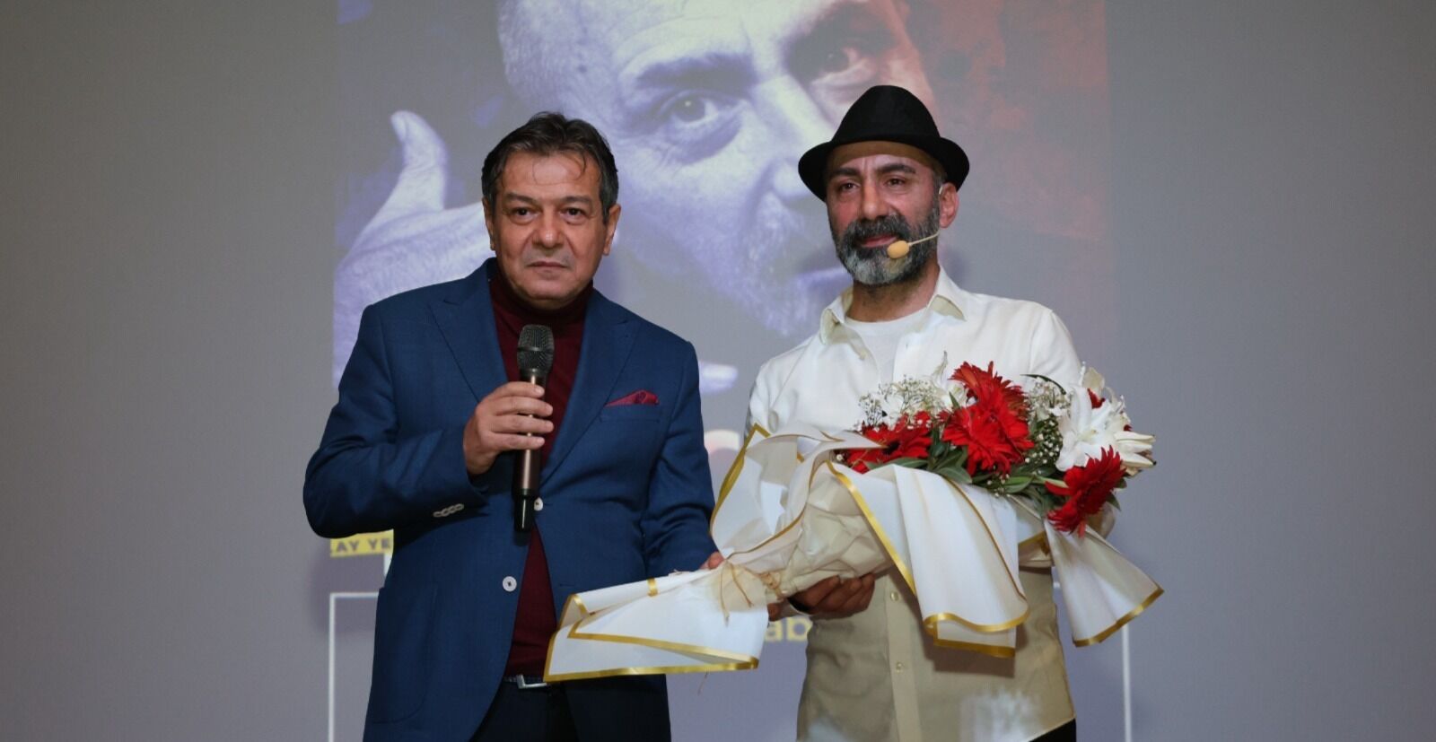 8057695B 5001 434A Ab98 0909D21B4A16