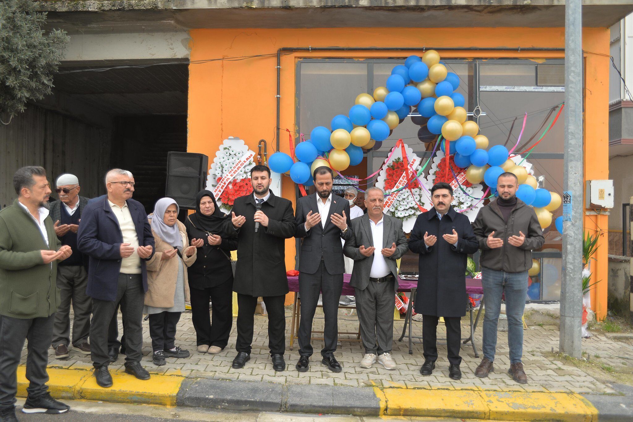 Any Conv.com H E L Nk M X0 A Ak2 Tx