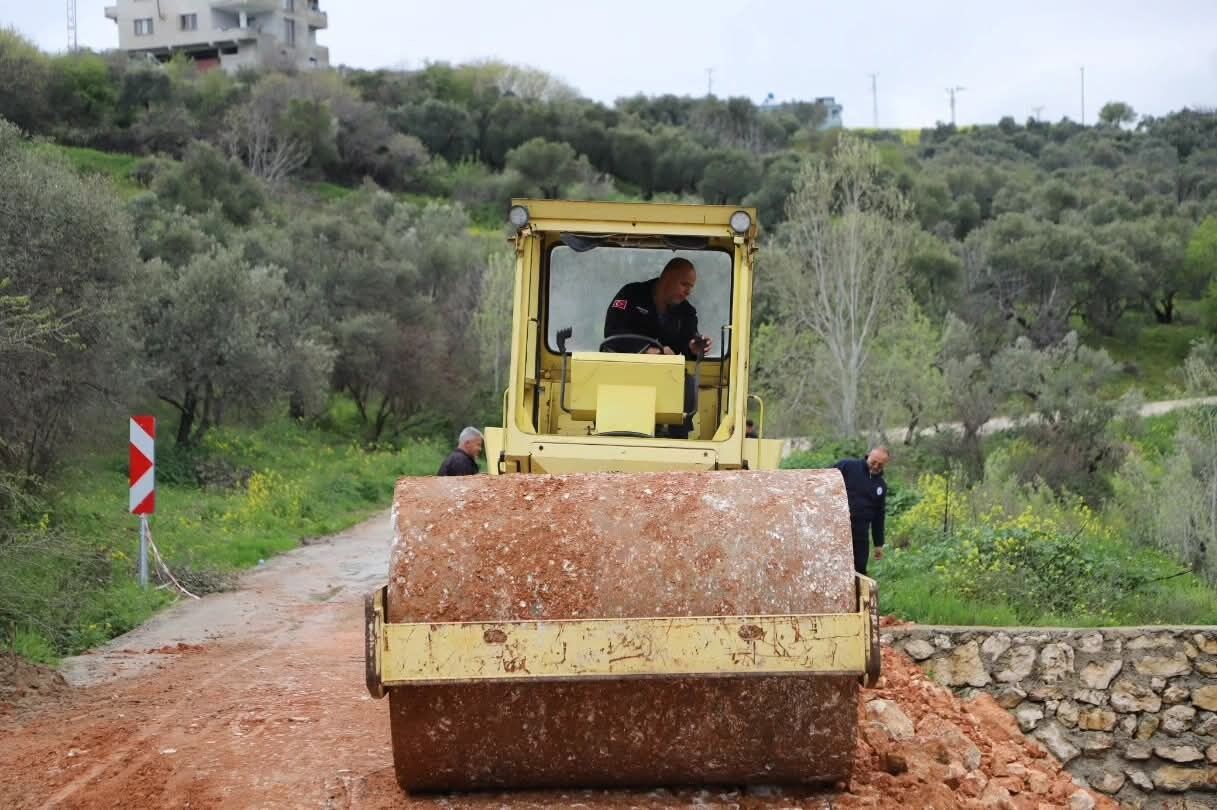 Any Conv.com H Ezd5Ef W U A A 7 Qv