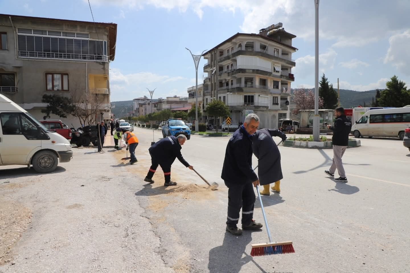 Any Conv.com H Eze S A L X I A A M C R P