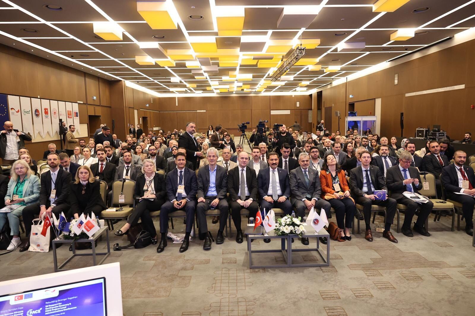 Any Conv.com H Ezf T H Z W0 A Aen8 C