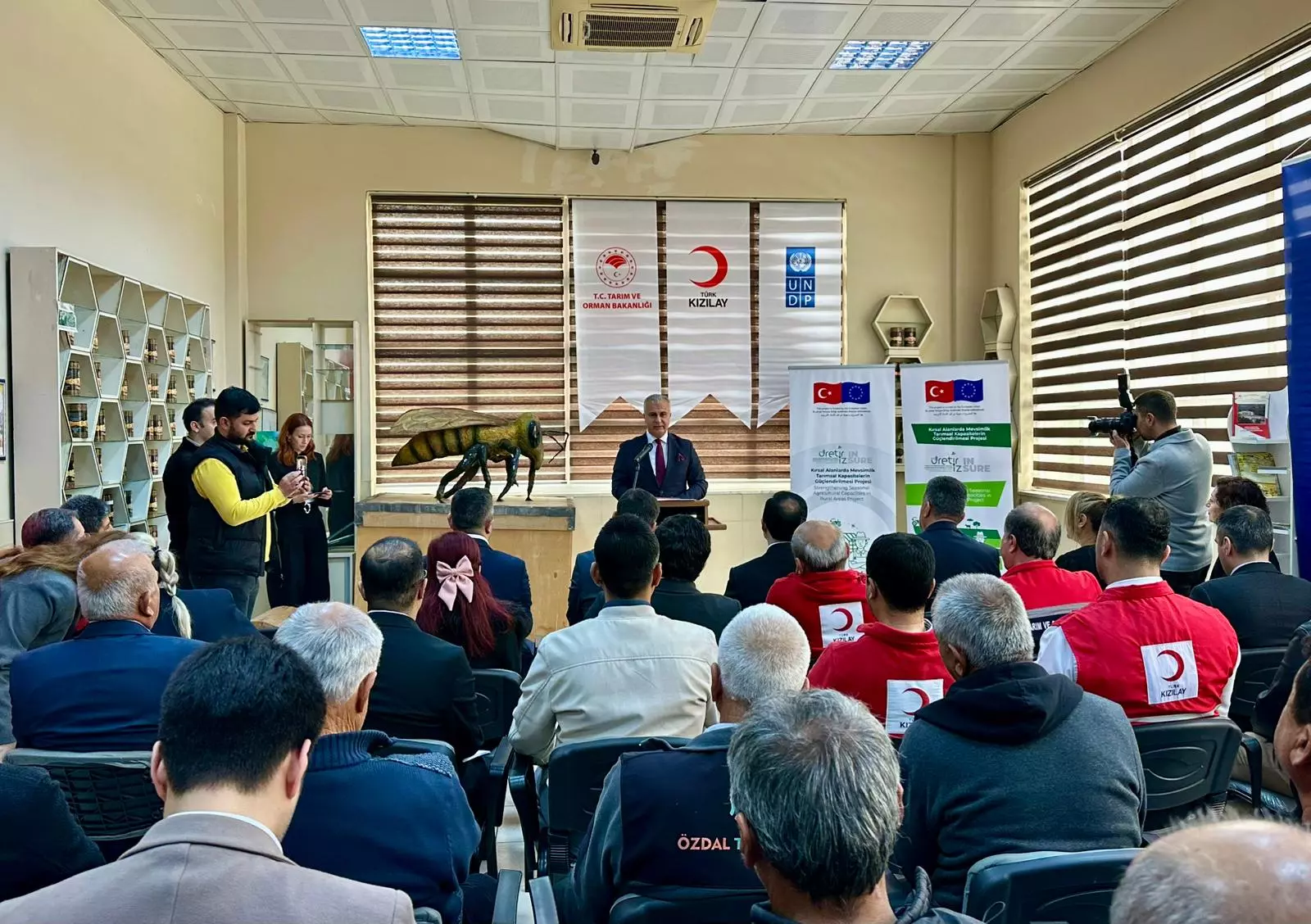 Any Conv.com H F N T Y Xj Wc A A Zof