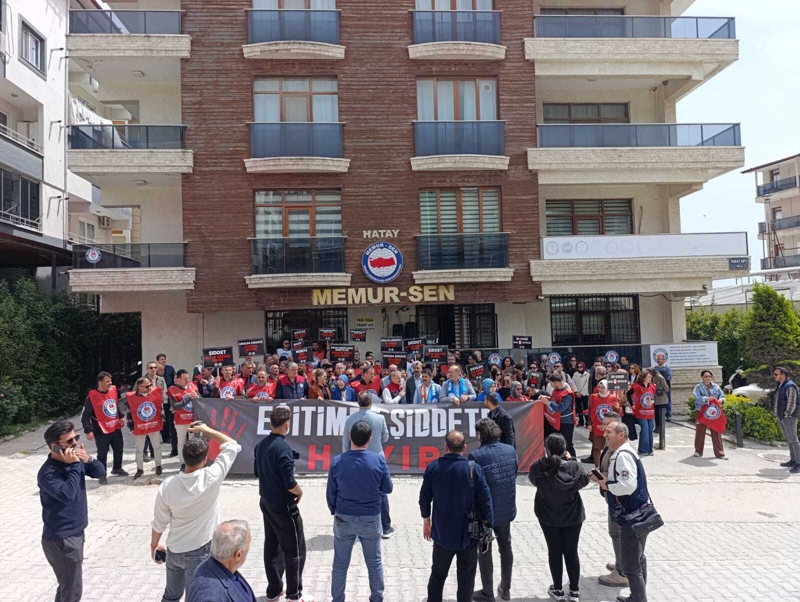 B6122Cb2 846D 40D7 954C F8E73F465C5A