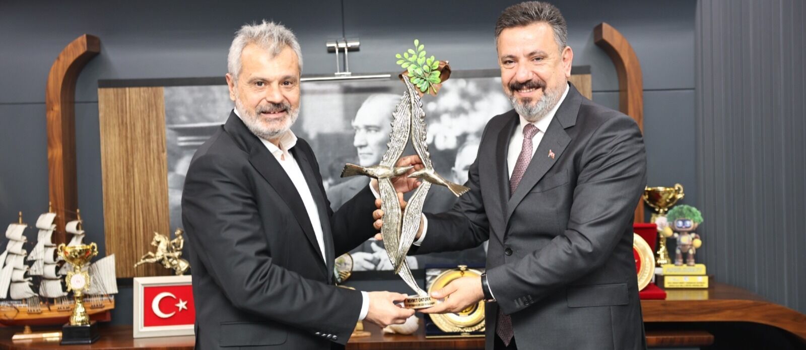 E64C2Dbe 025A 4416 88C6 3F07Bc111F82