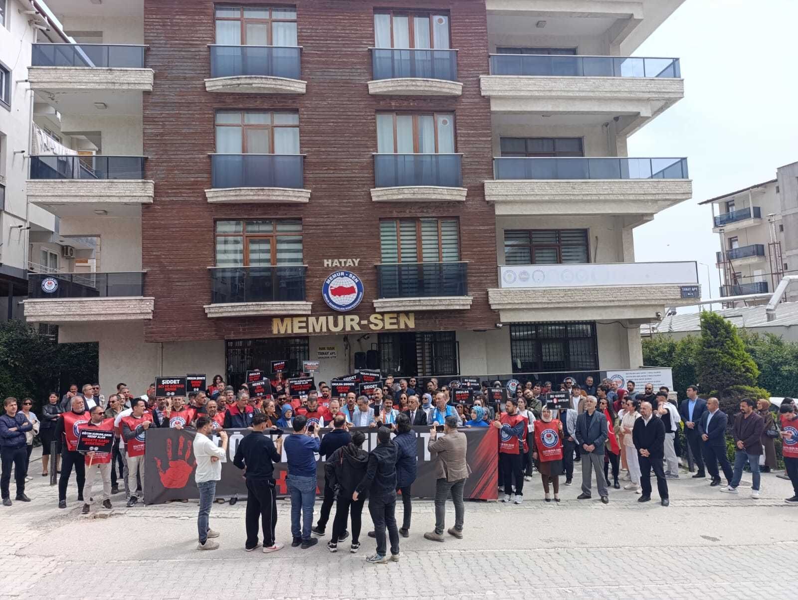 F1B86D76 3E68 4755 948B 2F459Fbcbba8