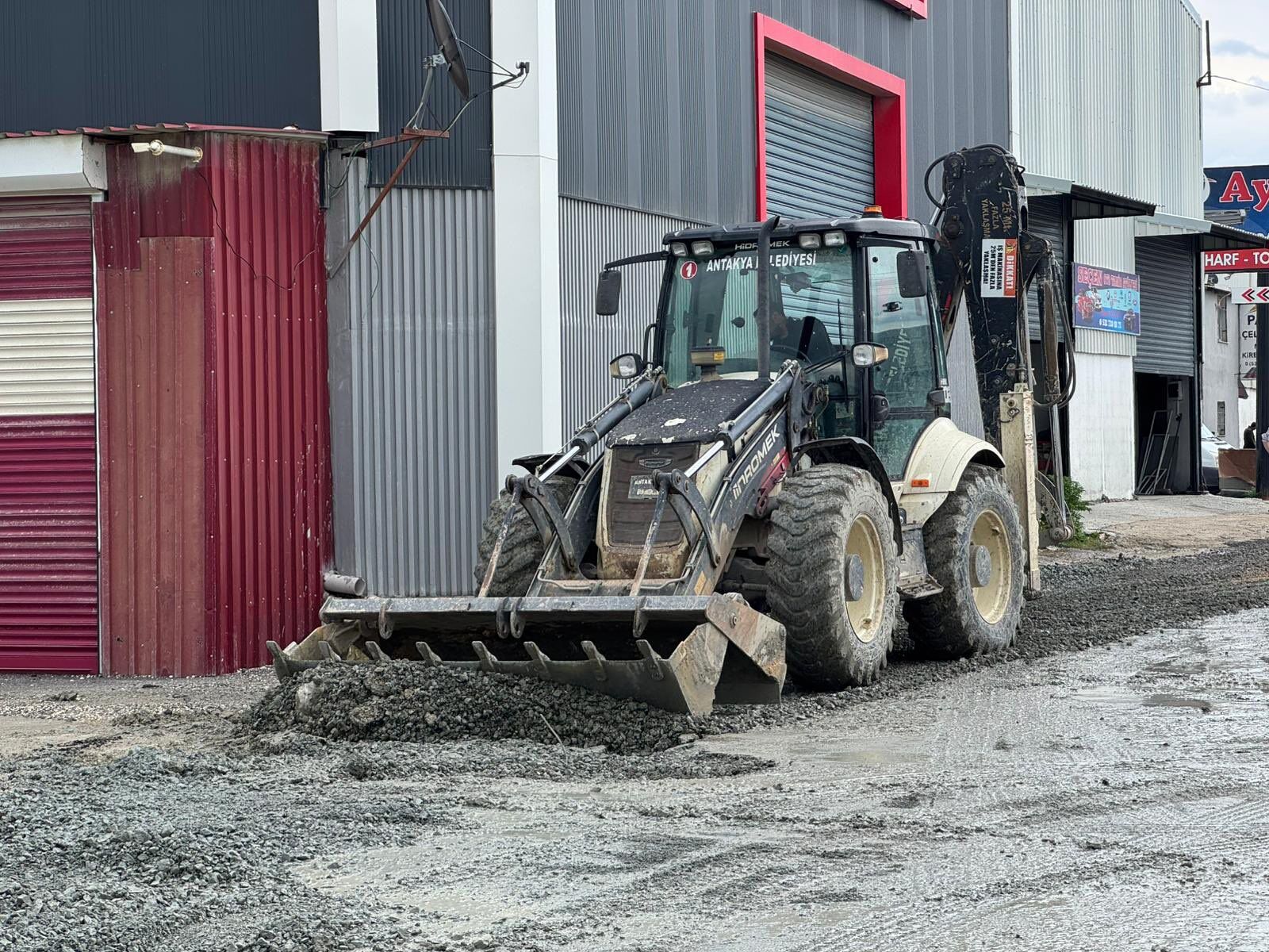 H Fofy00 W0 A Ah R T3