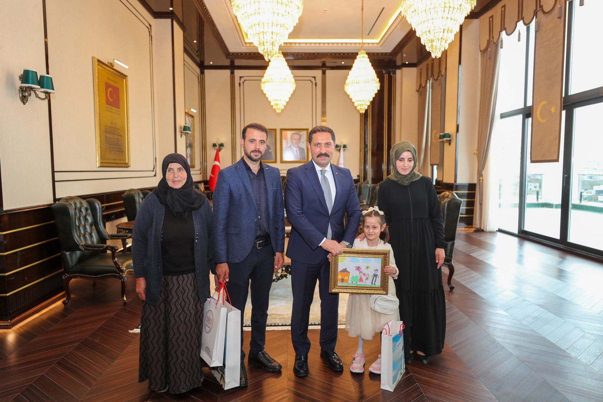 H Fs K Z Qb W Q A Ar R G9