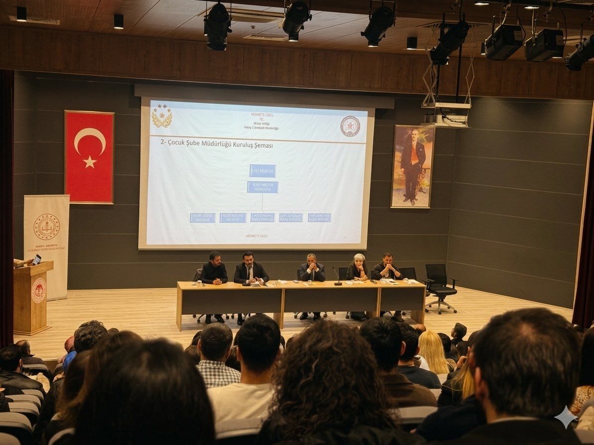 H G X C79D Xw A A8 Xi-1