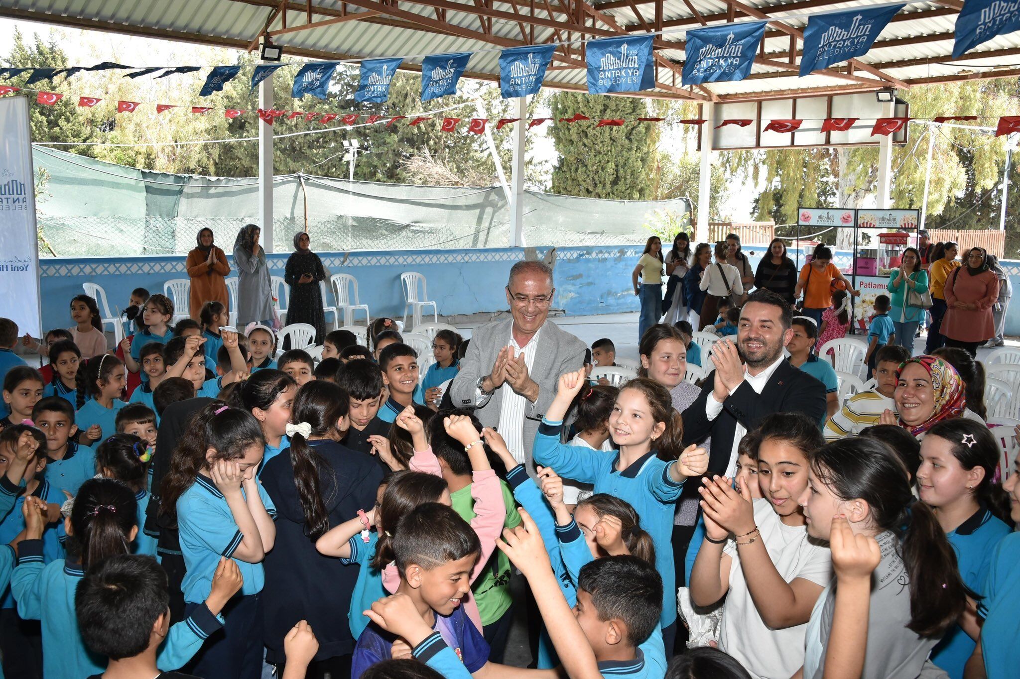 H H Ju Sm X E A E 3 Z