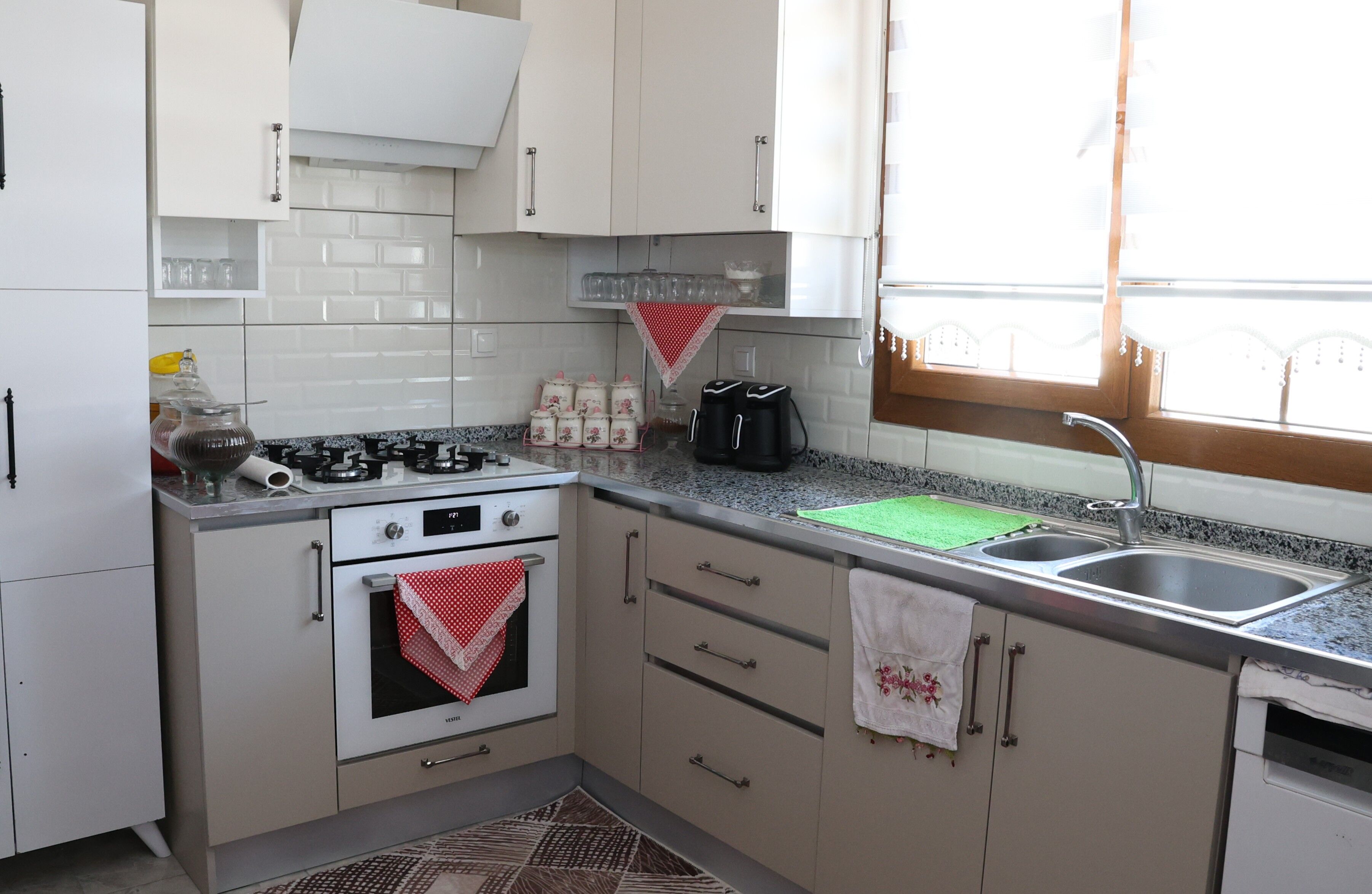 R L8 A3432 20260414184650852