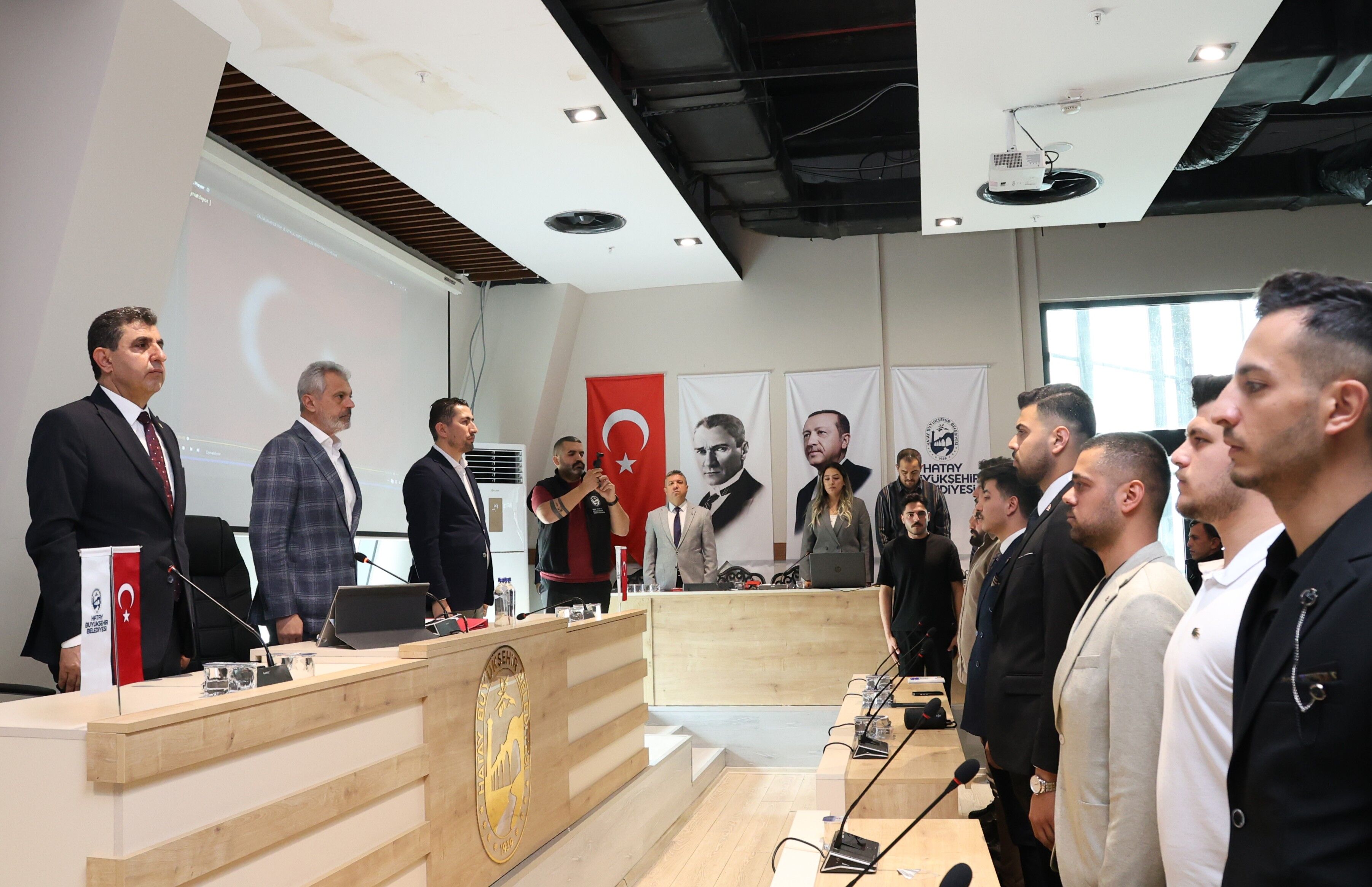 R L8 A4578 20260417102429564