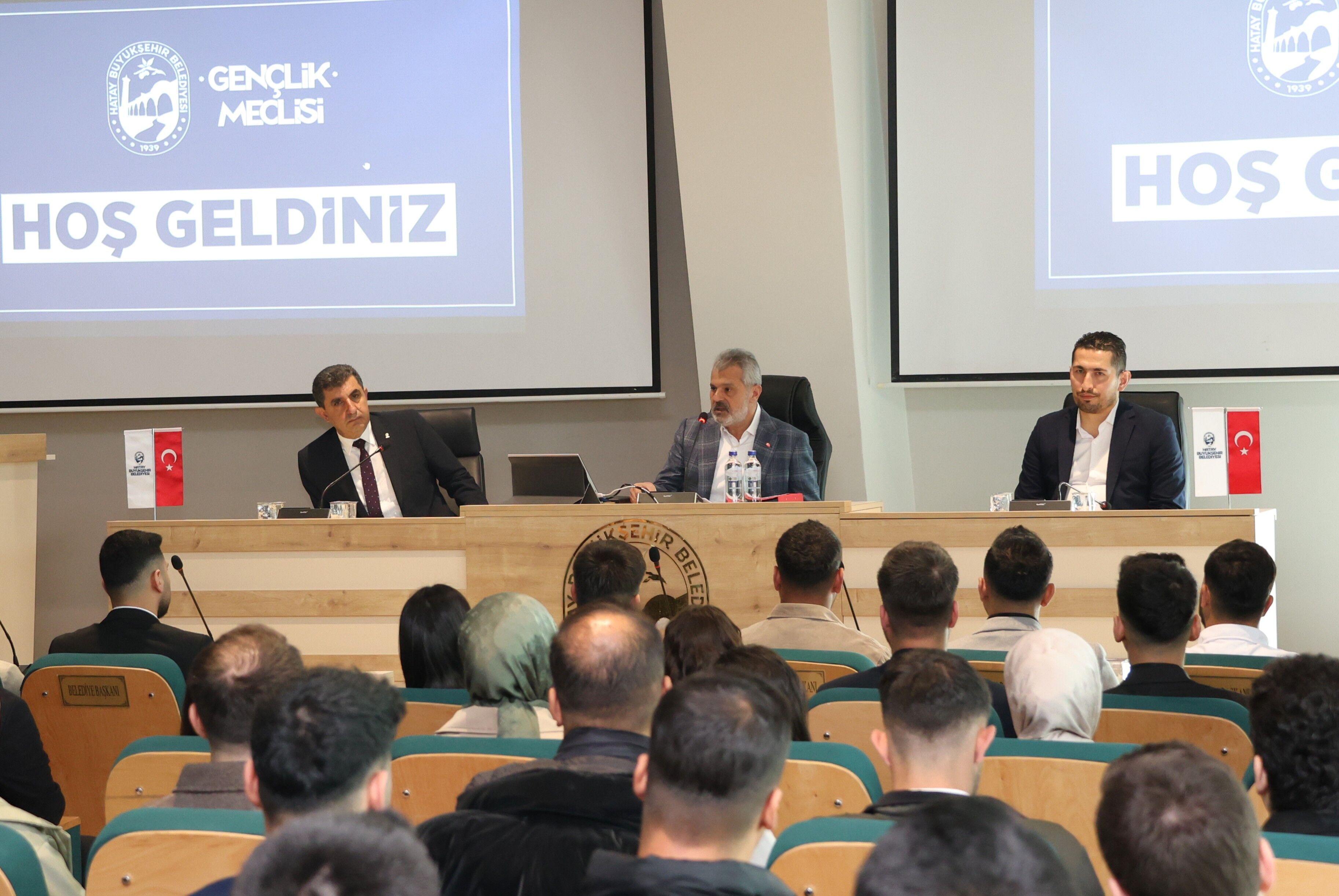 R L8 A4627 20260417102429567