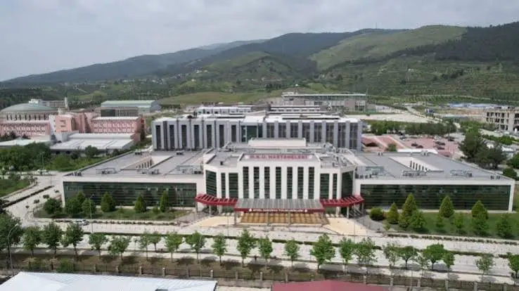 hmkü.webp