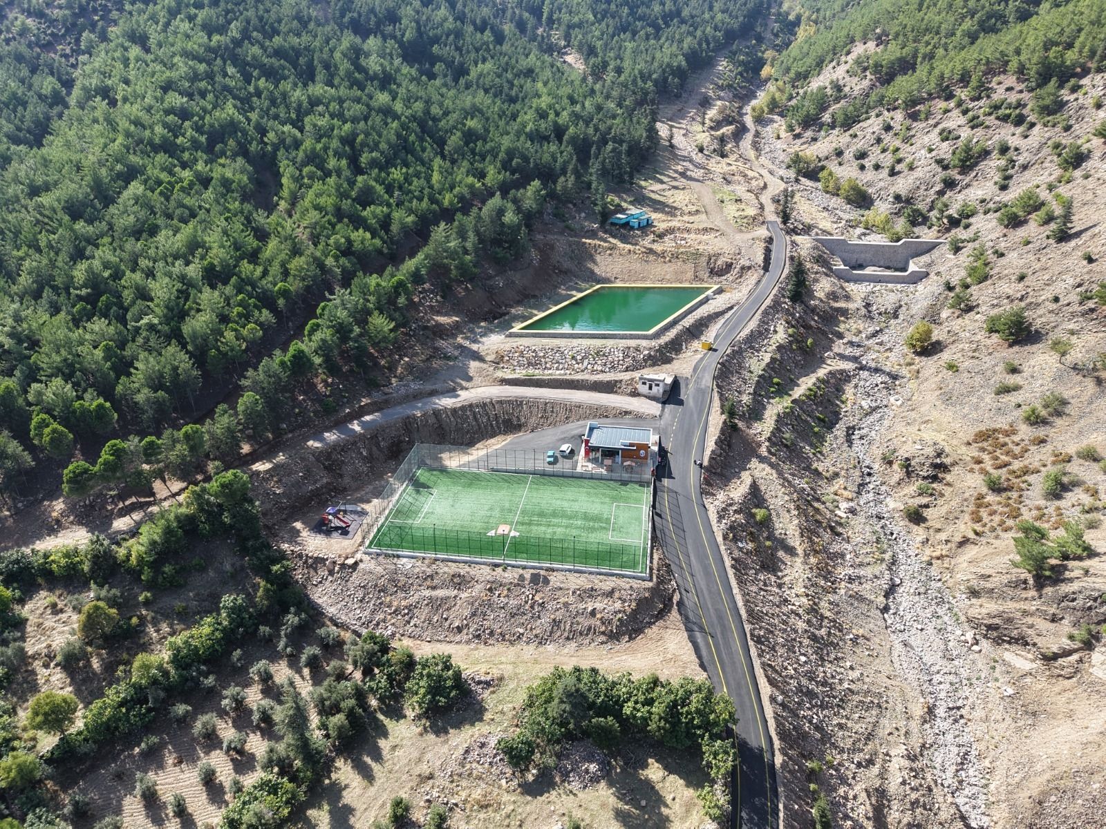 HBB’den Hassa Arpalıuşağı’na 2 Bin 100 Metrelik Asfalt